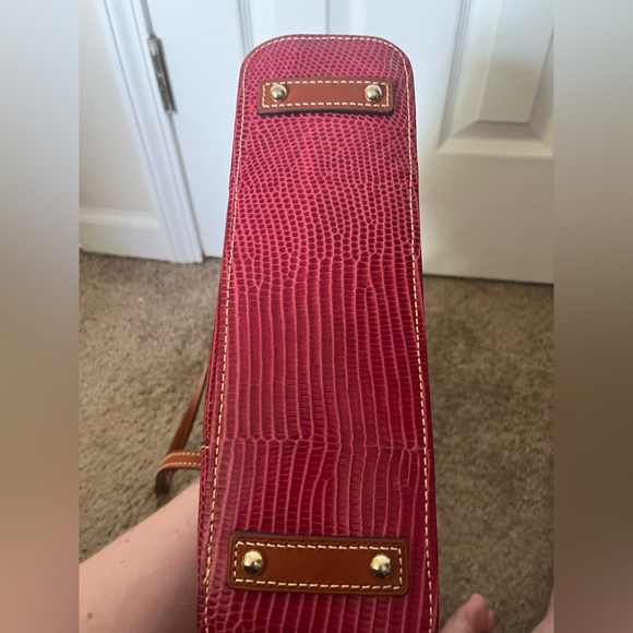 Dooney and bourke shoulder bag - Picture 2 of 5